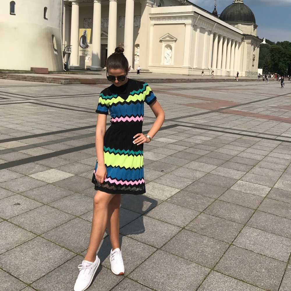 Unique Dress Like New